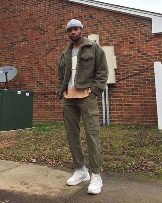 Olive Cargo Pants Outfits: A pulled together combo of an olive fur shirt jacket and olive cargo pants will set you apart instantly. Our favorite of a great number of ways to finish off this ensemble is white athletic shoes.