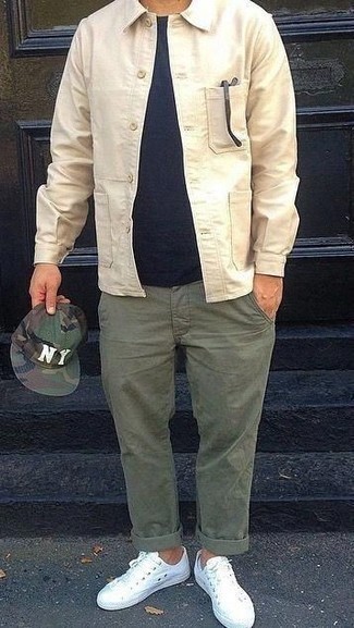Dark Green Baseball Cap Outfits For Men: Consider teaming a beige shirt jacket with a dark green baseball cap if you're in search of a look idea that speaks contemporary style. White canvas low top sneakers are a simple way to upgrade this outfit.