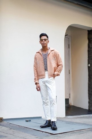 Black Leather Desert Boots Outfits: For laid-back refinement with a masculine finish, you can easily rock a pink shirt jacket and white chinos. Black leather desert boots look perfectly at home here.