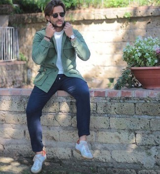 Mint Shirt Jacket Outfits For Men: A mint shirt jacket and navy chinos are the kind of a tested combo that you so awfully need when you have zero time to plan out an ensemble. Bring a more informal twist to this outfit by rounding off with white leather low top sneakers.