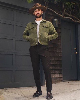 Olive Shirt Jacket Outfits For Men: An olive shirt jacket and black dress pants are absolute essentials if you're putting together a stylish closet that holds to the highest menswear standards. Now all you need is a great pair of dark brown leather tassel loafers.