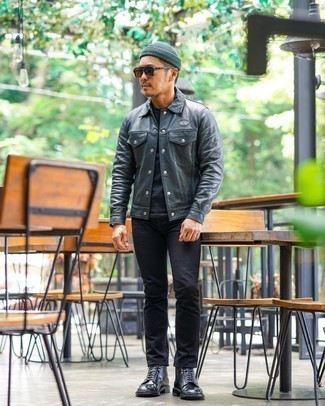 Dark Green Beanie Outfits For Men: A charcoal leather shirt jacket and a dark green beanie are the kind of a never-failing off-duty ensemble that you so desperately need when you have no time to spare. If you want to easily up the style ante of this outfit with a pair of shoes, why not complete this ensemble with a pair of black leather casual boots?