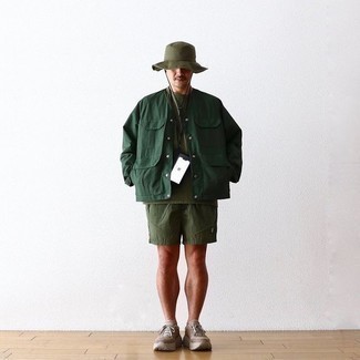 Olive Bucket Hat Outfits For Men: To create an off-duty getup with a street style finish, you can easily dress in a dark green shirt jacket and an olive bucket hat. When in doubt about what to wear on the shoe front, complement your outfit with a pair of brown athletic shoes.