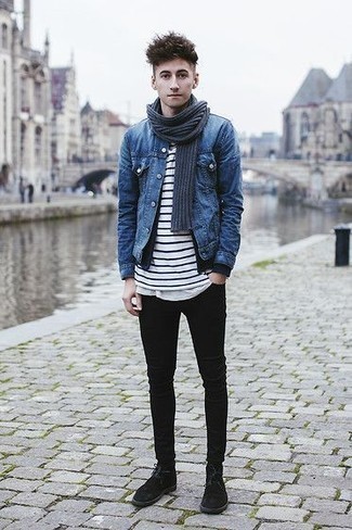 Blue Denim Jacket Outfits For Men: Wear a blue denim jacket with black skinny jeans to assemble a casually cool getup. Complete this ensemble with a pair of black suede desert boots for a touch of refinement.