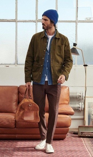 Brown Shirt Jacket Outfits For Men: Wear a brown shirt jacket with dark brown check chinos for an everyday getup that's full of charm and character. Loosen things up and add white canvas high top sneakers to the mix.