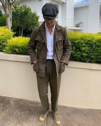 Flat Cap Outfits For Men: A brown shirt jacket and a flat cap are the perfect base for a myriad of combos. For something more on the elegant side to round off this look, add olive canvas low top sneakers to the mix.