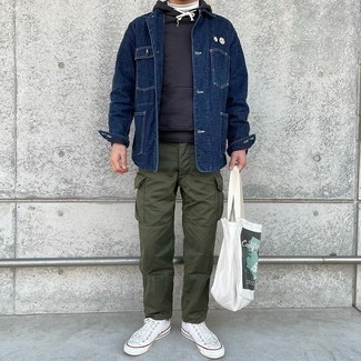 Cargo Pants Outfits: The styling capabilities of a navy denim shirt jacket and cargo pants ensure you'll always have them on permanent rotation. Rounding off with a pair of white canvas low top sneakers is the simplest way to inject a more laid-back feel into this ensemble.