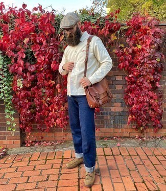 Brown Suede Casual Boots Outfits For Men: Go for a pared down but laid-back and cool look putting together a white shirt jacket and navy jeans. As for shoes, complete this look with brown suede casual boots.