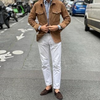 Brown Suede Shirt Jacket Outfits For Men: This pairing of a brown suede shirt jacket and white chinos is definitely jaw-dropping, but it's super easy to copy too. Want to go all out on the shoe front? Add a pair of dark brown suede loafers to this outfit.