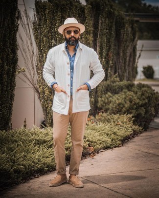 Beige Wool Hat Outfits For Men: A white shirt jacket and a beige wool hat are a nice combination to add to your menswear arsenal. Hesitant about how to complement this getup? Rock tan suede espadrilles to kick up the style factor.