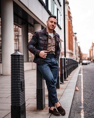 Grey Shirt Jacket Outfits For Men: A grey shirt jacket and navy dress pants are absolute essentials if you're putting together a stylish wardrobe that matches up to the highest menswear standards. When not sure as to the footwear, stick to a pair of dark brown suede loafers.