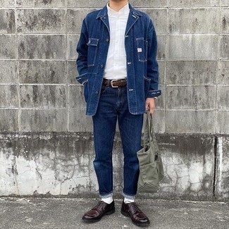White Socks Outfits For Men: A navy denim shirt jacket and white socks are a wonderful combo to integrate into your casual repertoire. For something more on the sophisticated side to round off this outfit, introduce burgundy leather derby shoes to the mix.