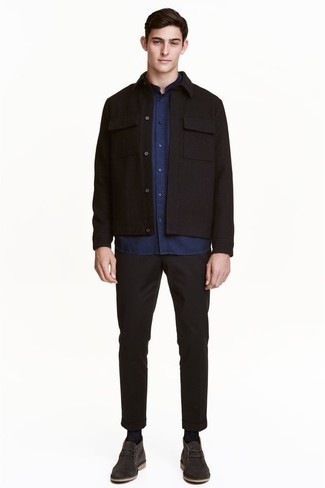 Black Shirt Jacket Outfits For Men: When the setting calls for a sophisticated yet knockout look, pair a black shirt jacket with black chinos. Throw a pair of charcoal suede desert boots into the mix and the whole look will come together.
