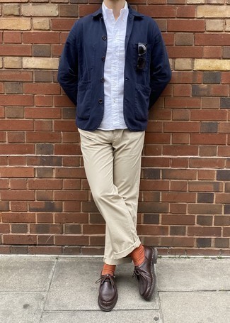 Orange Socks Outfits For Men: For a laid-back outfit with an urban twist, marry a navy shirt jacket with orange socks. Feeling venturesome? Mix things up with dark brown leather desert boots.