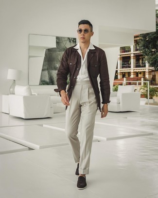Grey Sunglasses Outfits For Men: Parade your chops in men's fashion in this relaxed combo of a dark brown shirt jacket and grey sunglasses. Puzzled as to how to complete your look? Rock dark brown suede loafers to bump it up a notch.
