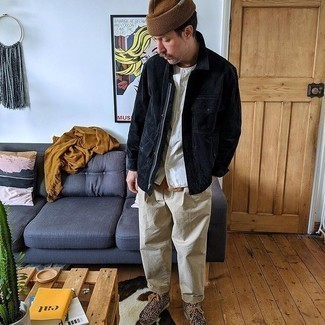 Brown Beanie Outfits For Men: If you're hunting for an off-duty but also sharp outfit, choose a black corduroy shirt jacket and a brown beanie. And if you need to instantly up the style ante of your ensemble with one piece, complement this ensemble with tan leopard suede desert boots.