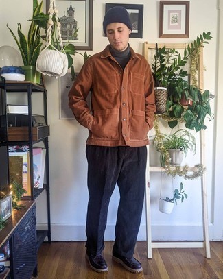 Brown Shirt Jacket Outfits For Men: A brown shirt jacket and black corduroy chinos are among the unshakeable foundations of any solid wardrobe. Dark purple leather casual boots are the glue that ties this look together.