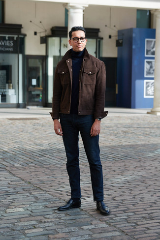 Dark Brown Suede Shirt Jacket Outfits For Men: For an outfit that delivers functionality and dapperness, try pairing a dark brown suede shirt jacket with navy jeans. Infuse an element of class into your look by finishing with black leather loafers.