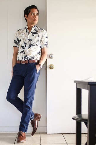 Men's White Floral Short Sleeve Shirt, Navy Chinos, Brown Leather Derby Shoes, Brown Leather Belt