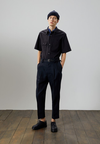 Men's Black Short Sleeve Shirt, Navy Chinos, Black Chunky Leather Derby Shoes, Navy Bandana