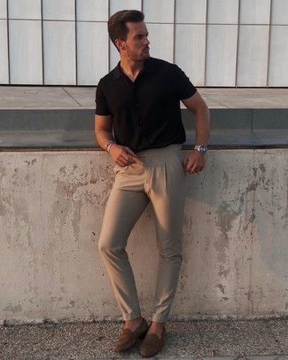 Black Short Sleeve Shirt Outfits For Men: This combo of a black short sleeve shirt and khaki chinos looks well-executed and instantly makes you look on-trend. If you wish to instantly step up your getup with footwear, why not throw brown suede loafers in the mix?