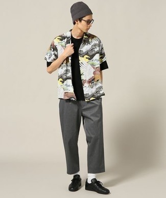 Men's Multi colored Print Short Sleeve Shirt, Black Crew-neck T-shirt, Grey Chinos, Black Leather Low Top Sneakers