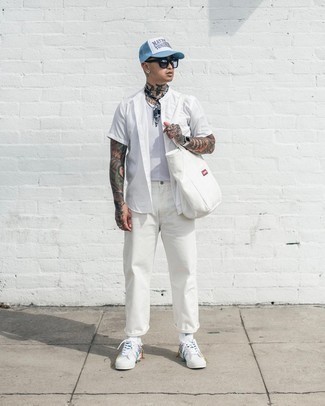 Light Blue Baseball Cap Outfits For Men: The go-to for off-duty style? A white short sleeve shirt with a light blue baseball cap. You can take a classic approach with footwear and complete your look with a pair of white print canvas low top sneakers.
