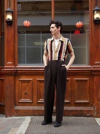 Tan Suspenders Outfits: If it's comfort and practicality that you're seeking in an outfit, pair a tan vertical striped short sleeve shirt with tan suspenders. Hesitant about how to round off this look? Rock a pair of black leather loafers to kick it up a notch.