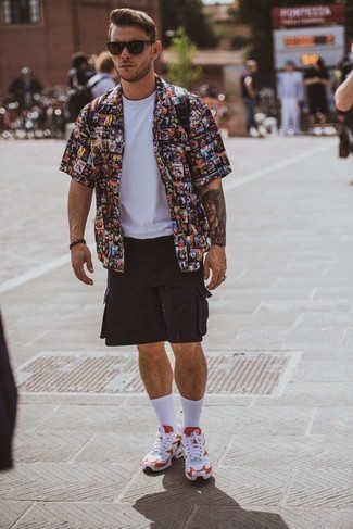 Multi colored Print Short Sleeve Shirt Outfits For Men: Look casually stylish without really trying in a multi colored print short sleeve shirt and black shorts. Throw in a pair of white and red athletic shoes to make a sober ensemble feel suddenly edgier.