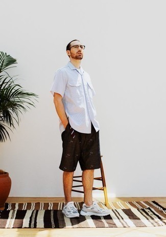 White Crew-neck T-shirt with Shorts Outfits For Men: 