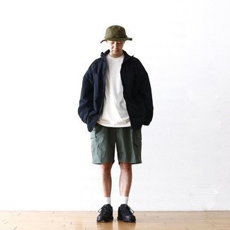 Olive Shorts Outfits For Men: 
