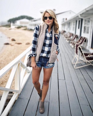 Navy and White Check Dress Shirt Outfits For Women: 