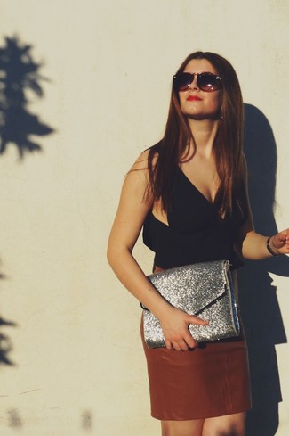 Silver Sequin Clutch Outfits: 