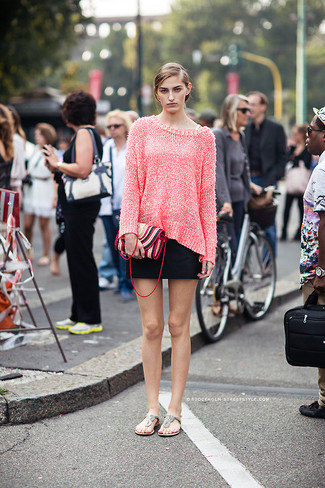 Hot Pink Oversized Sweater Outfits: 
