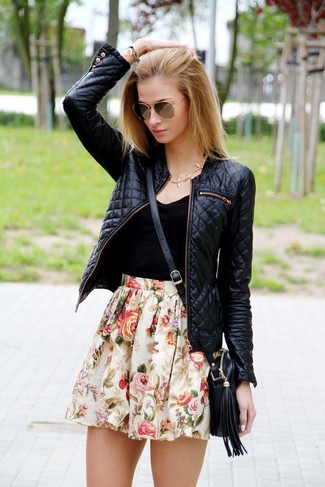 Black Quilted Leather Bomber Jacket Outfits For Women: 