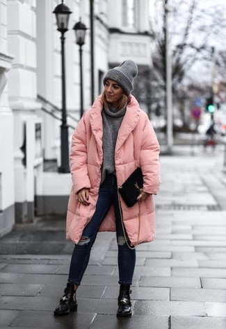 Pink Puffer Coat Outfits For Women: 