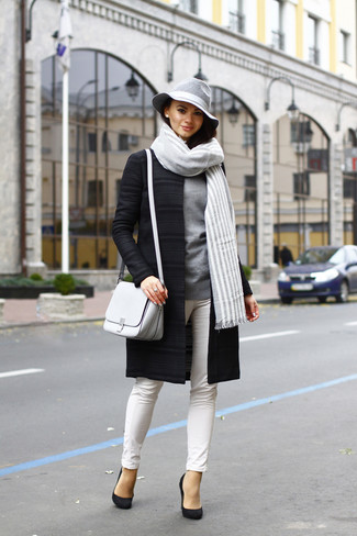 Grey Vertical Striped Scarf Outfits For Women: 