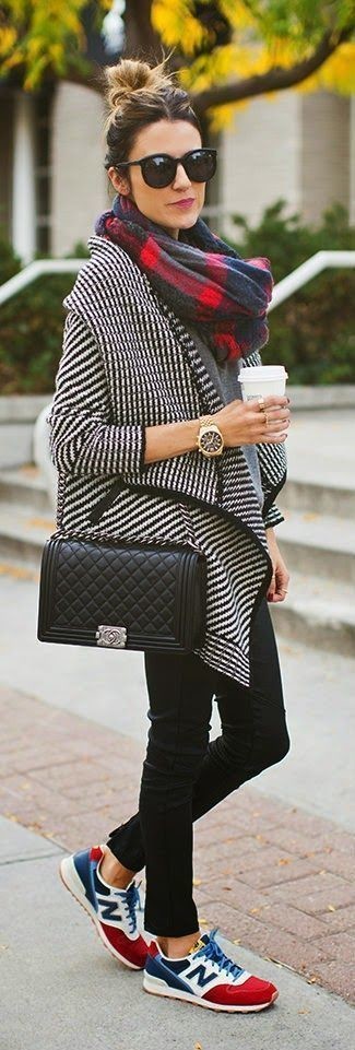 Black and White Horizontal Striped Open Cardigan Outfits For Women: 