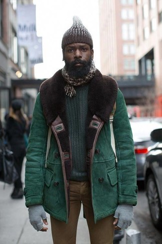 Green Shearling Jacket Outfits For Men: 