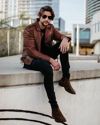 Brown Leather Biker Jacket Outfits For Men: 