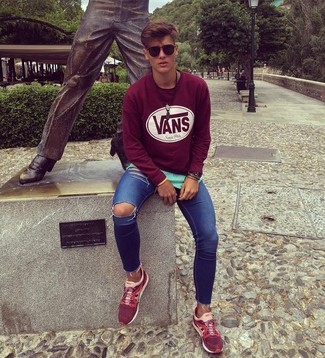 Burgundy Print Crew-neck Sweater Warm Weather Outfits For Men: 