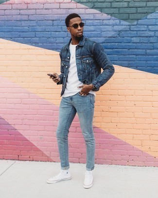 Skinny Jeans with High Top Sneakers Outfits For Men: 