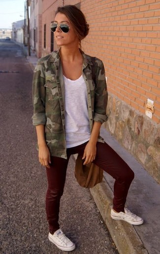 Olive Camouflage Military Jacket Outfits: 