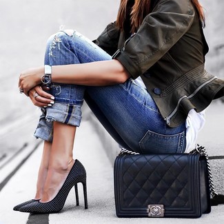 Black Studded Leather Pumps Outfits: 