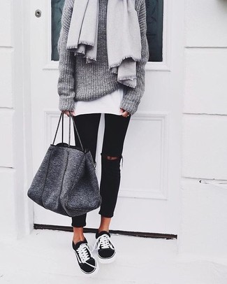 Women's Black and White Low Top Sneakers, Black Ripped Skinny Jeans, White Crew-neck T-shirt, Grey Knit Oversized Sweater