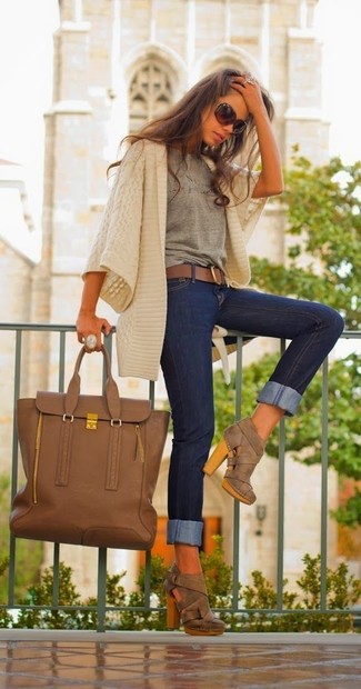 Women's Brown Cutout Suede Ankle Boots, Navy Skinny Jeans, Grey Crew-neck T-shirt, Beige Shawl Cardigan
