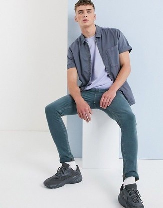 Men's Charcoal Athletic Shoes, Teal Skinny Jeans, Light Violet Crew-neck T-shirt, Grey Short Sleeve Shirt
