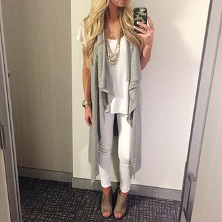 Grey Vest Outfits For Women: 