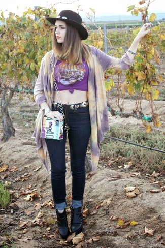 Women's Black Leather Ankle Boots, Navy Skinny Jeans, Violet Print Cropped Top, Light Violet Print Open Cardigan