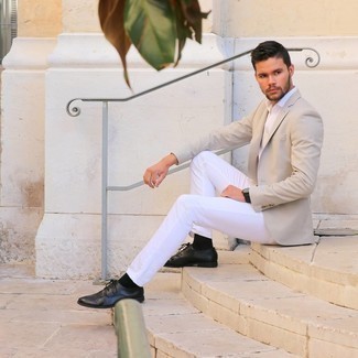 Beige Blazer Outfits For Men: 